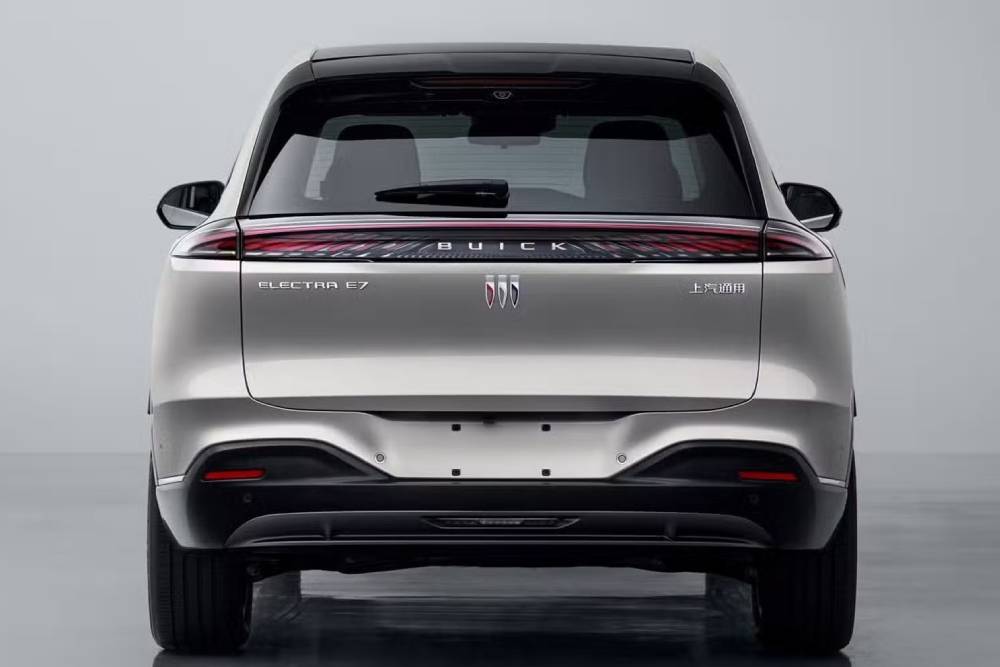 https://autogreeknews.gr/wp-content/uploads/2026/04/buick-electra-phev-8.jpg