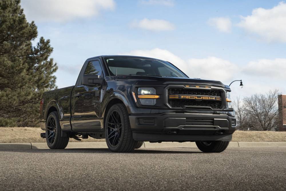 https://autogreeknews.gr/wp-content/uploads/2026/04/ford-f-150-nitemare-my26-1.jpg