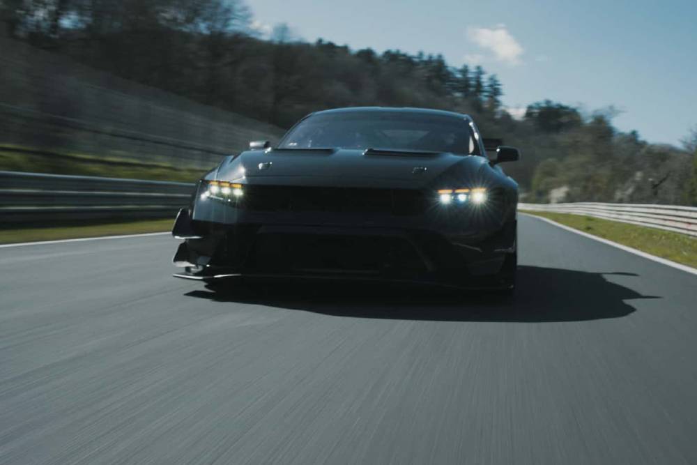 https://autogreeknews.gr/wp-content/uploads/2026/04/ford-mustang-gtd-competition-sets-6-40-nurburgring-1.jpg