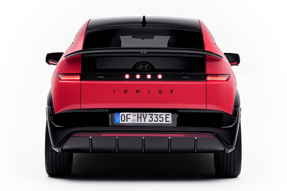 https://autogreeknews.gr/wp-content/uploads/2026/04/hyundai-ioniq-3-6.jpg