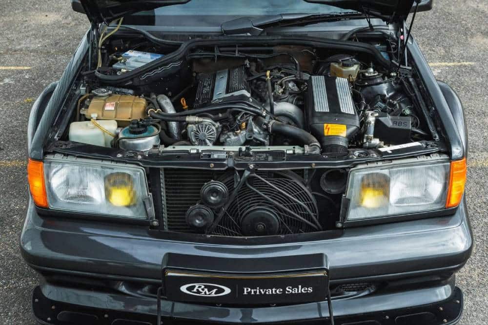 https://autogreeknews.gr/wp-content/uploads/2026/04/mercedes-190e-evo-auction-15.jpg