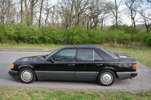 million-mile-1991-mercedes-benz-300d (10)