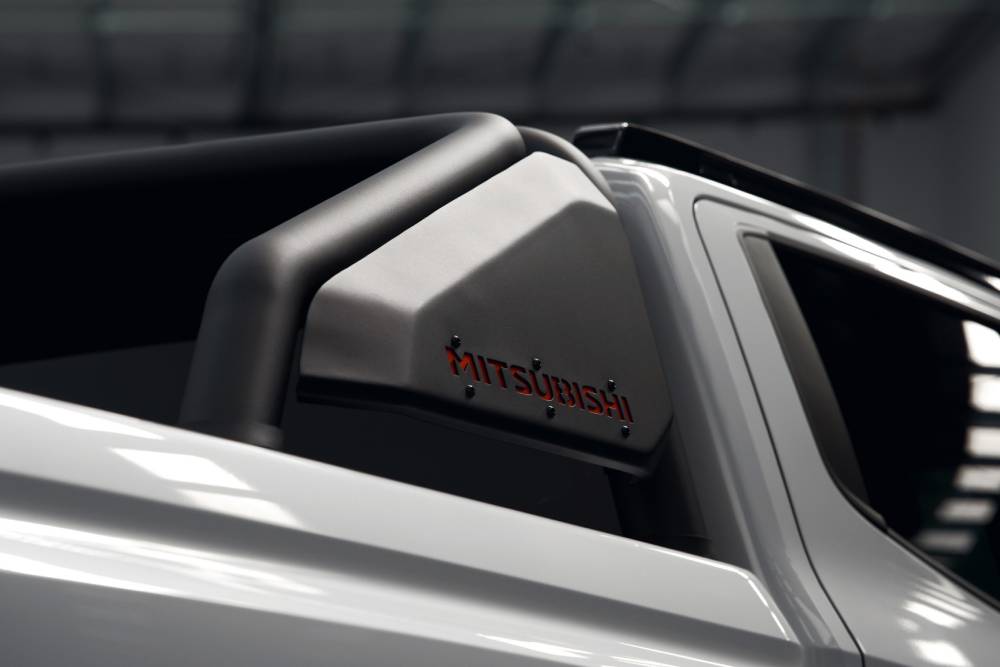 https://autogreeknews.gr/wp-content/uploads/2026/04/new-mitsubishi-triton-raider-10.jpg