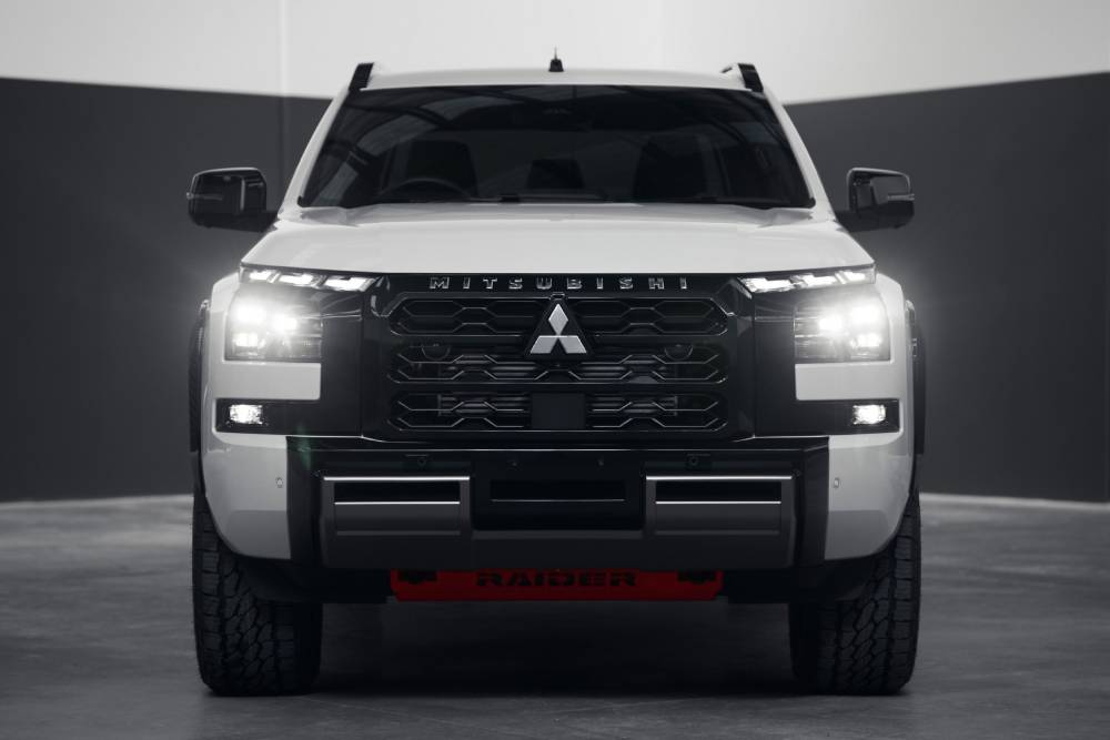 https://autogreeknews.gr/wp-content/uploads/2026/04/new-mitsubishi-triton-raider-14.jpg