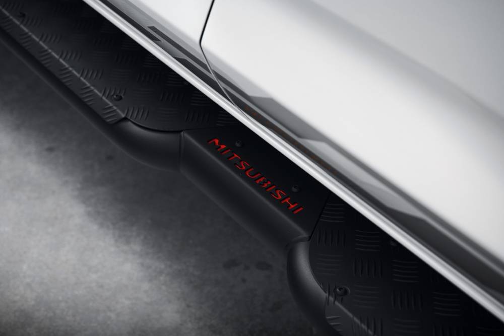 https://autogreeknews.gr/wp-content/uploads/2026/04/new-mitsubishi-triton-raider-9.jpg