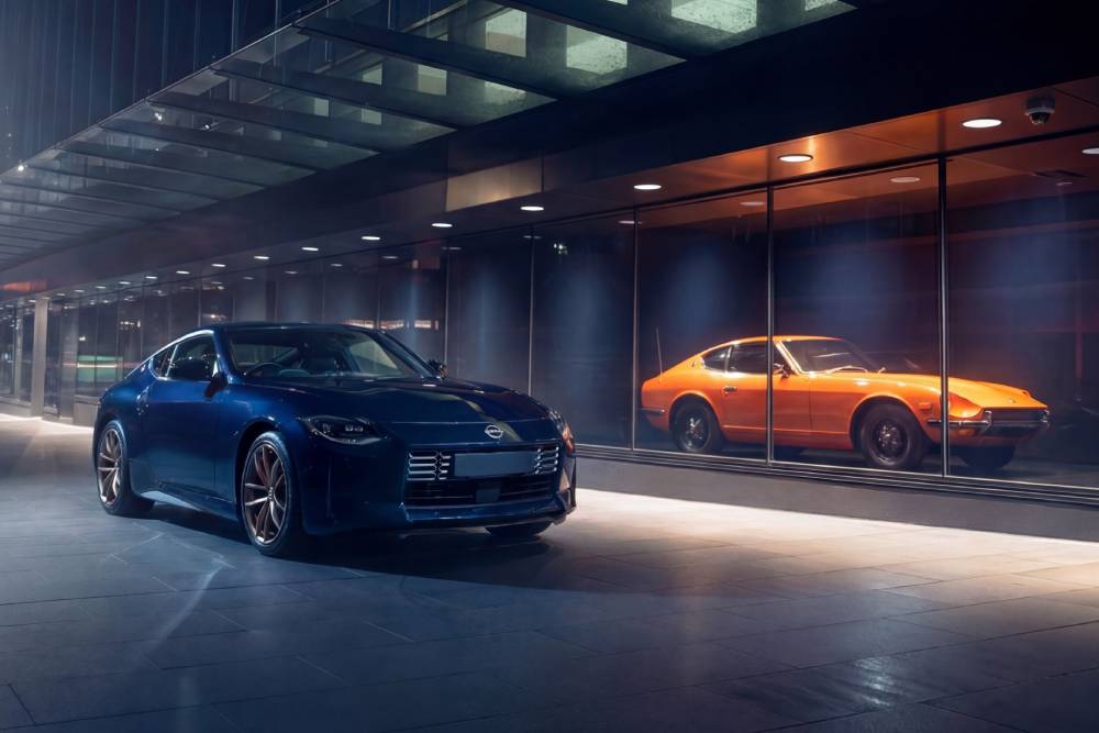 https://autogreeknews.gr/wp-content/uploads/2026/04/nissan-z-heritage-edition-1.jpg
