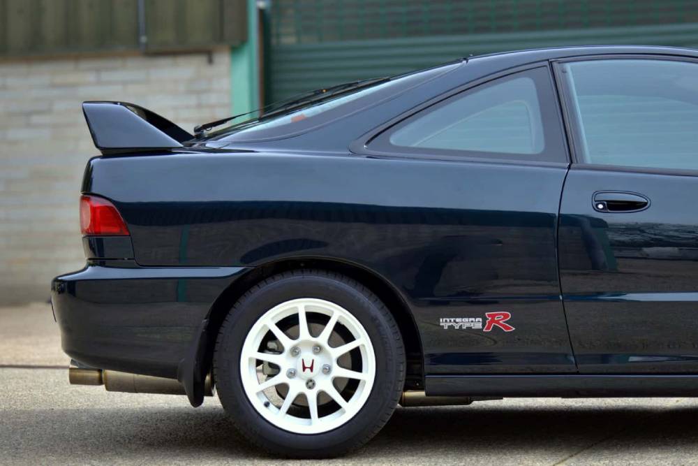 https://autogreeknews.gr/wp-content/uploads/2026/04/tolman-honda-integra-type-r-dc2-6.jpg