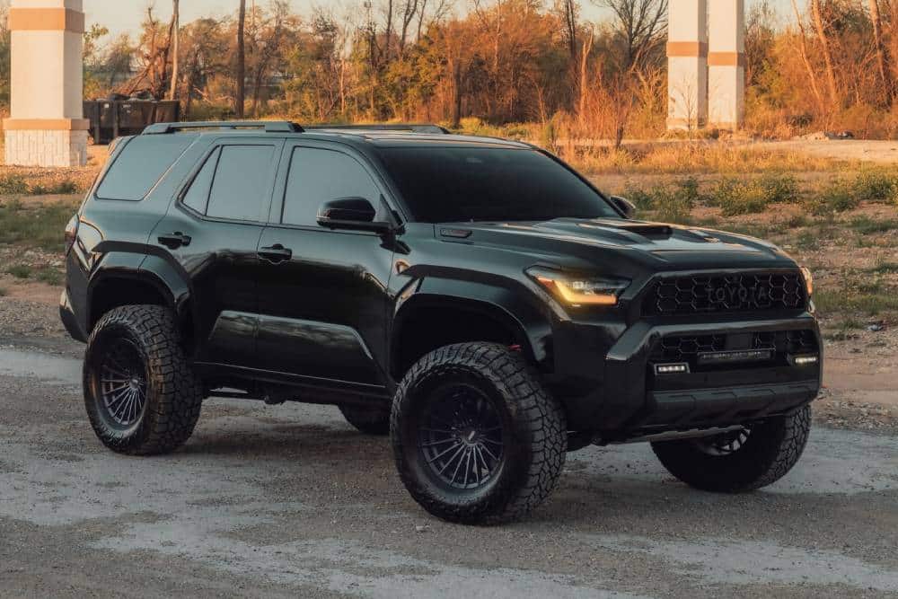 https://autogreeknews.gr/wp-content/uploads/2026/04/toyota-4runner-trd-pro-by-vossen-3.jpg