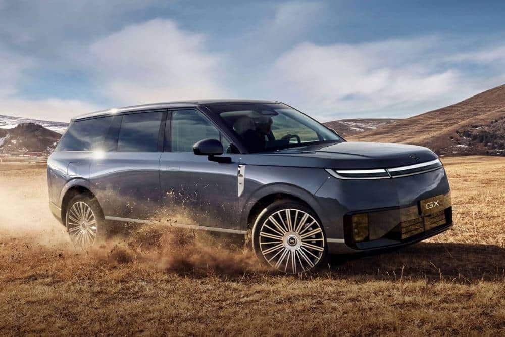 Νέο υπερπολυτελές Xpeng GX προκαλεί Range Rover & Mercedes