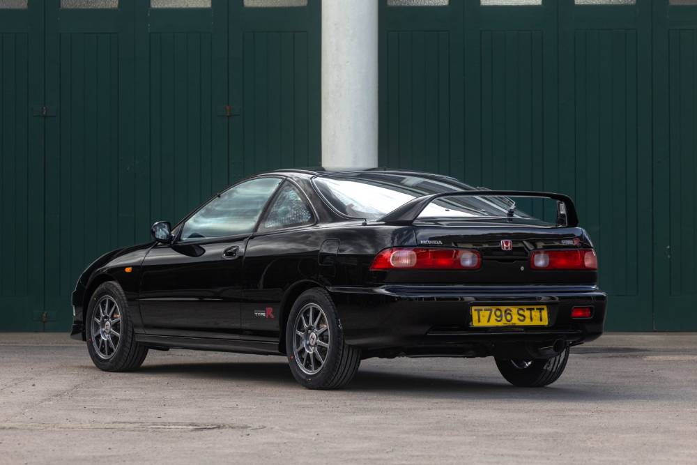 https://autogreeknews.gr/wp-content/uploads/2026/05/1999_honda_integra_Integra20-20Lo-67-04142-scaled-1.jpg
