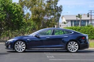 2013 tesla model s (7)