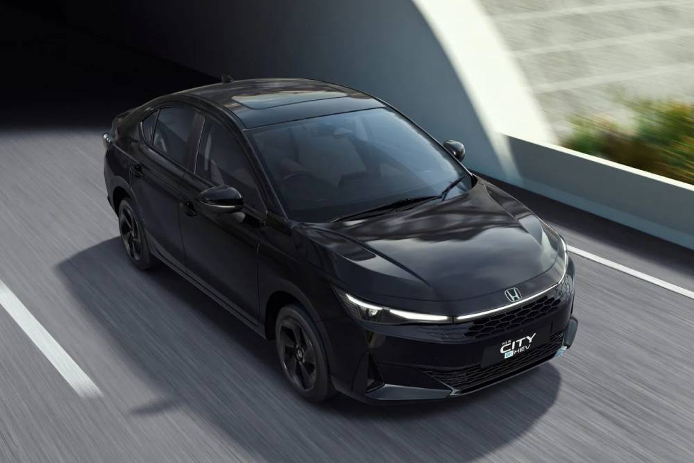 Νέο μικρό σεντάν Honda City και σε υβριδικό