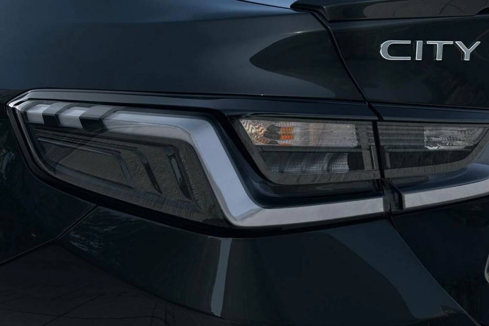 https://autogreeknews.gr/wp-content/uploads/2026/05/2026-Honda-City-India-9-2048x1153-1.jpg