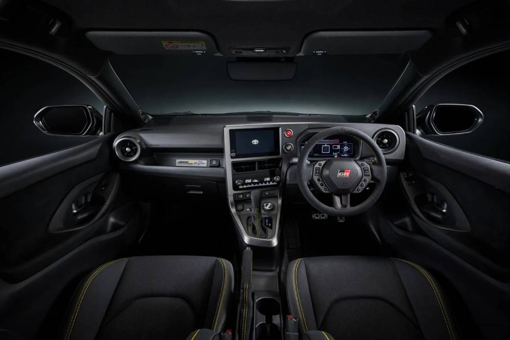 https://autogreeknews.gr/wp-content/uploads/2026/05/2026-Toyota-GR-Yaris-GR-Yaris-MORIZO-RR-11-2048x13-1.jpg