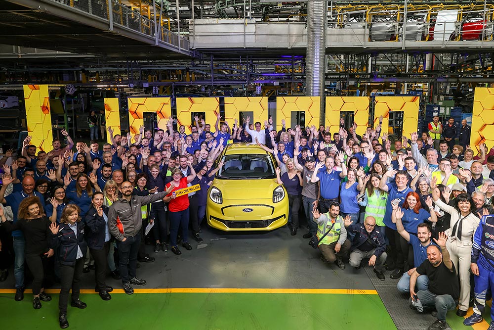 https://autogreeknews.gr/wp-content/uploads/2026/05/2026_Puma_1Million_9_443.jpg