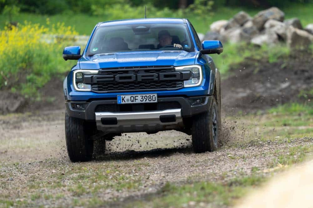 https://autogreeknews.gr/wp-content/uploads/2026/05/2026_Ranger_Raptor_Jump_16_268-1.jpg