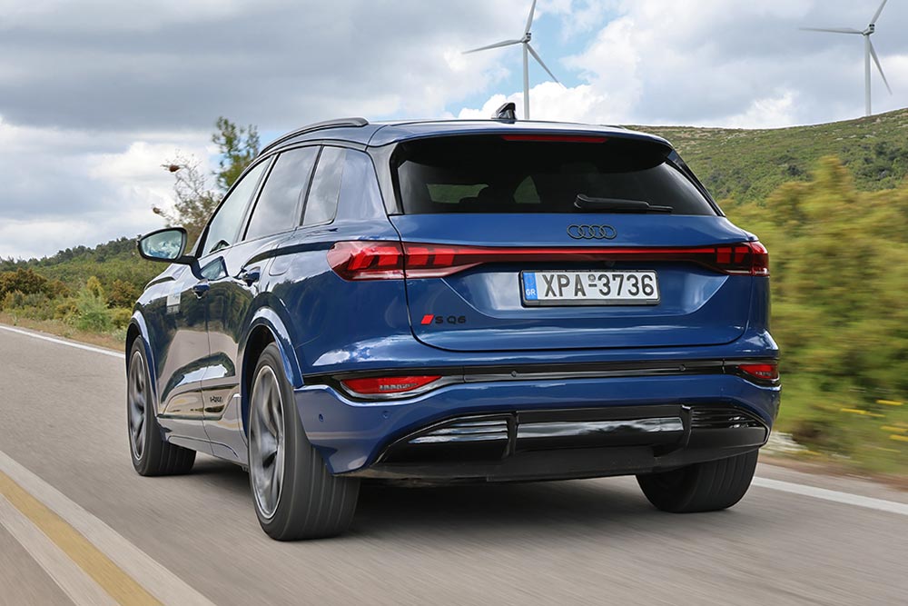 https://autogreeknews.gr/wp-content/uploads/2026/05/Audi-SQ6-SUV-e-tron-2-1.jpg