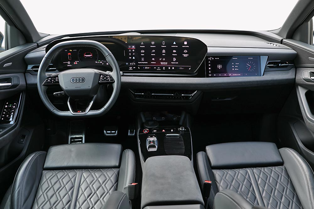 https://autogreeknews.gr/wp-content/uploads/2026/05/Audi-SQ6-SUV-e-tron-interior-1.jpg
