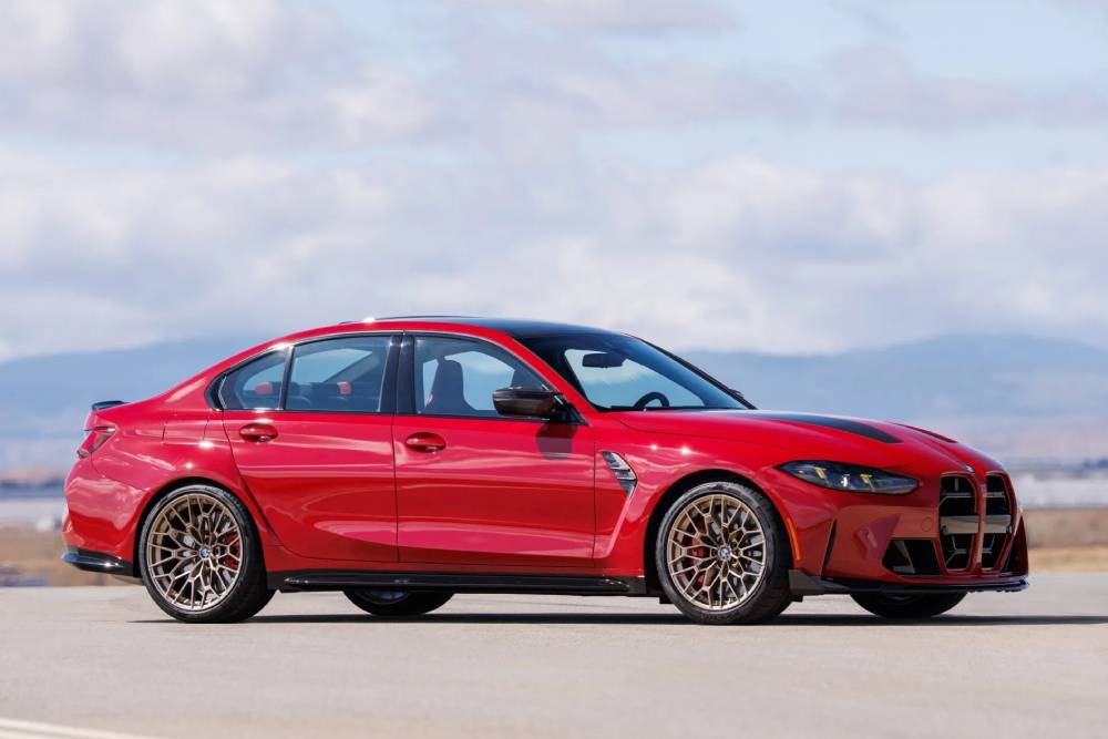 https://autogreeknews.gr/wp-content/uploads/2026/05/BMW-M3-CS-Handschalter-New-24-2048x1366-1.jpg
