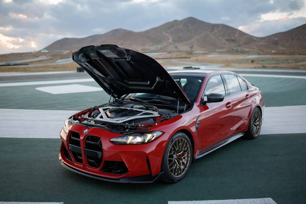https://autogreeknews.gr/wp-content/uploads/2026/05/BMW-M3-CS-Handschalter-New-28-2048x1366-1.jpg