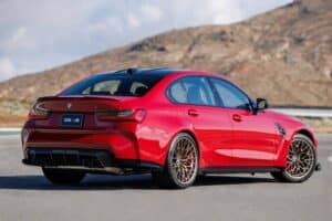 BMW-M3-CS-Handschalter-New-41-2048×1366