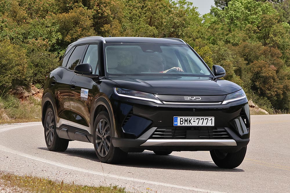 https://autogreeknews.gr/wp-content/uploads/2026/05/BYD-ATTO-2-DM-i-13.jpg