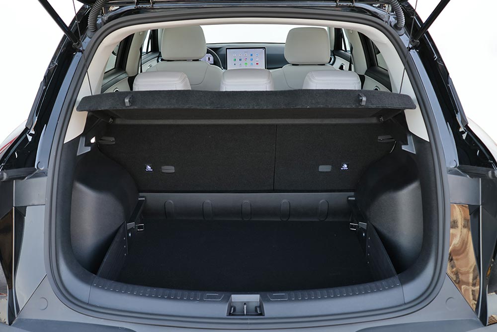 https://autogreeknews.gr/wp-content/uploads/2026/05/BYD-ATTO-2-DM-i-18.jpg