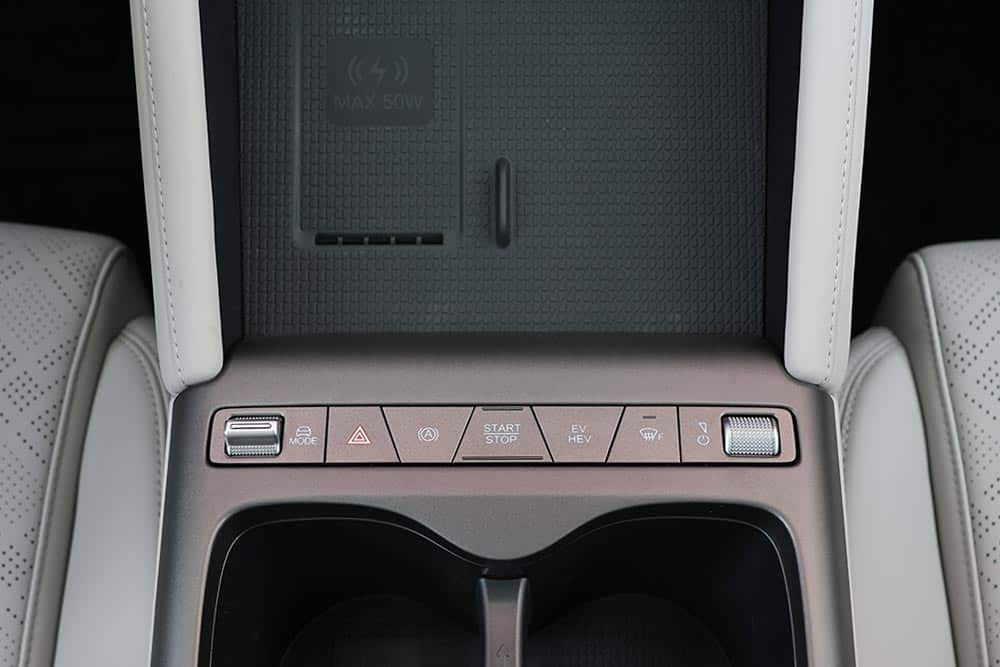 https://autogreeknews.gr/wp-content/uploads/2026/05/BYD-ATTO-2-DM-i-25.jpg