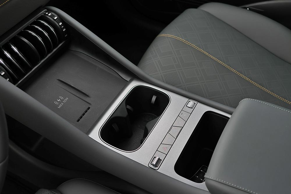https://autogreeknews.gr/wp-content/uploads/2026/05/BYD-ATTO-3-EVO-313-PS-42.jpg