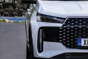 Ξενοιάζεις 12 χρόνια με Hybrid SUV 204 PS των 23.000 ευρώ