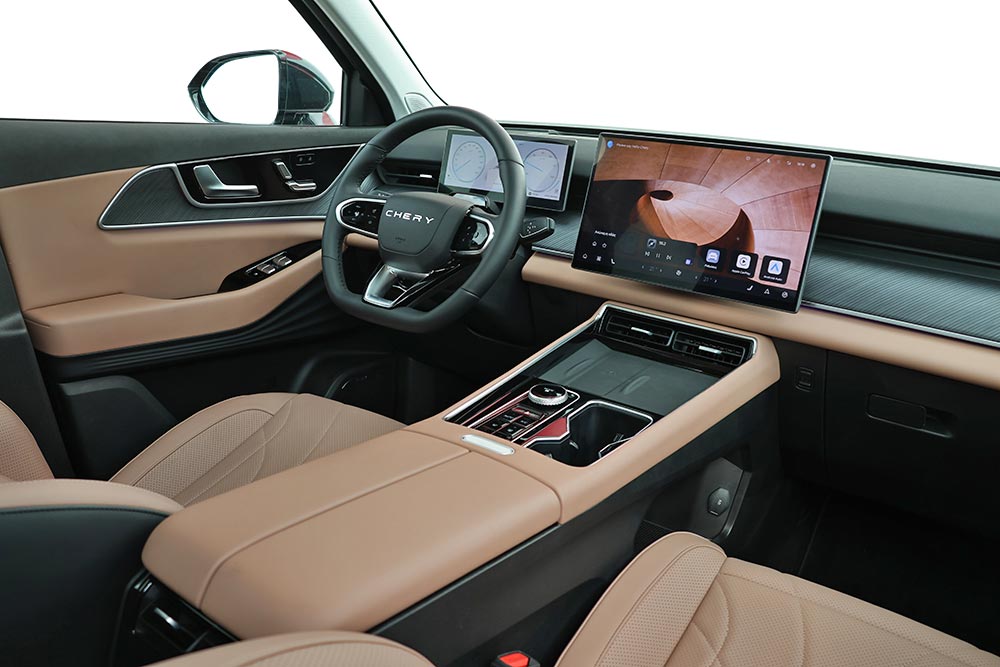 https://autogreeknews.gr/wp-content/uploads/2026/05/Chery-Tiggo-9-PHEV-interior-3.jpg