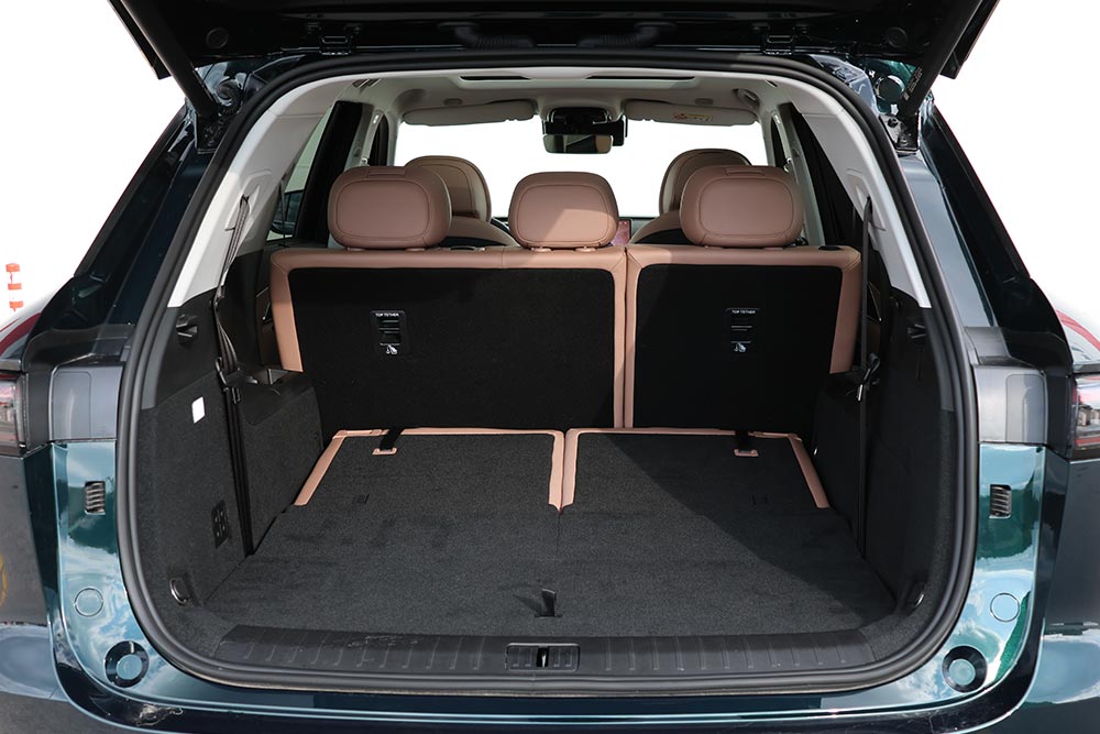 https://autogreeknews.gr/wp-content/uploads/2026/05/Chery-Tiggo-9-PHEV-interior-4.jpg
