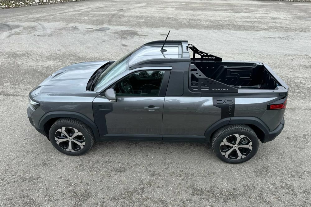 https://autogreeknews.gr/wp-content/uploads/2026/05/Dacia-Duster-pickup-3.jpg