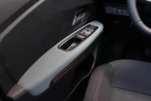 Dacia Sandero Stepway ECO-G 120 interior (5)