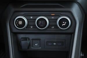 Dacia Sandero Stepway ECO-G 120 interior (6)