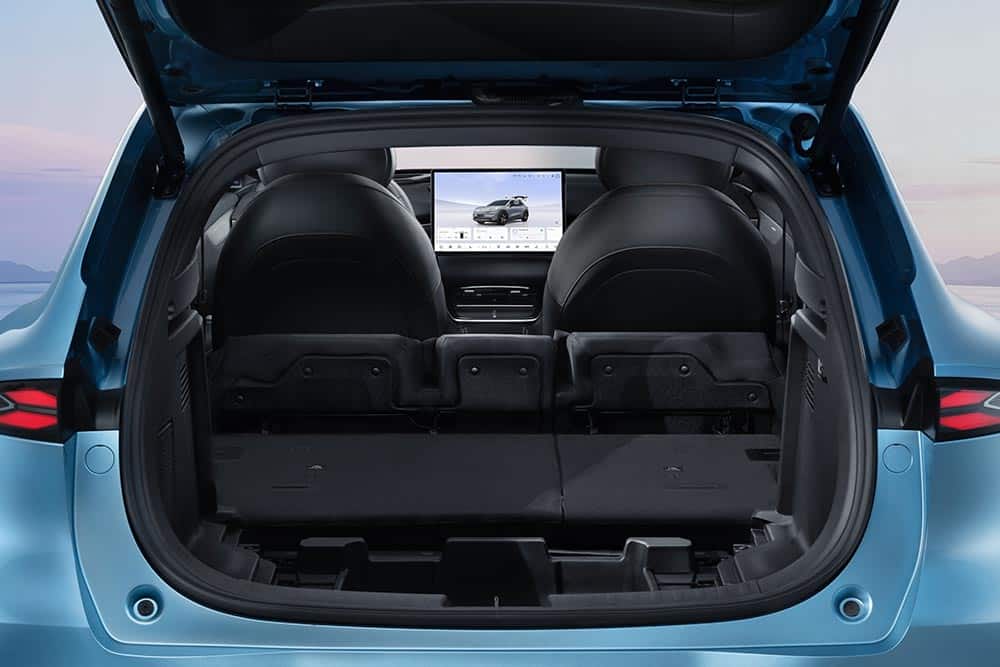 https://autogreeknews.gr/wp-content/uploads/2026/05/Deepal-S05-PHEV-Trunk.jpg