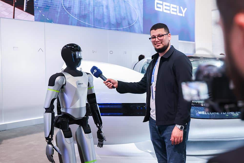 https://autogreeknews.gr/wp-content/uploads/2026/05/Geely-Auto-China-2026-11.jpg
