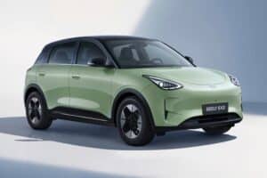 Geely-E2_1