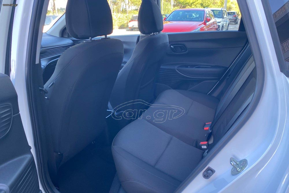https://autogreeknews.gr/wp-content/uploads/2026/05/Hyundai-Bayon-2025-4.jpg