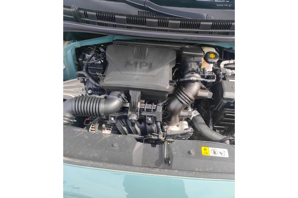 https://autogreeknews.gr/wp-content/uploads/2026/05/Hyundai-i10-2025-4.jpg