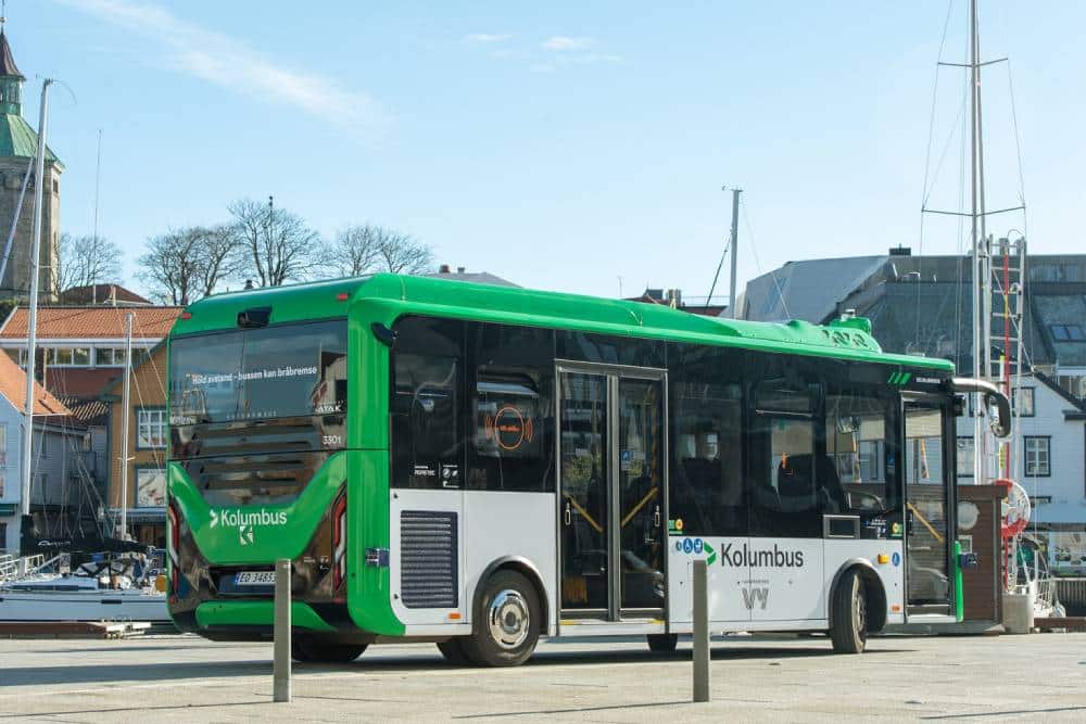 https://autogreeknews.gr/wp-content/uploads/2026/05/Karsan_Autonomous_e-bus-2.jpg