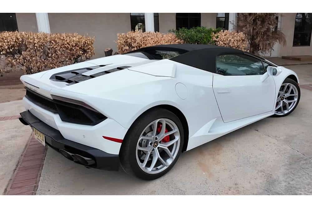 Ταλαίπωρη Lamborghini Huracan με 86.000 χλμ.