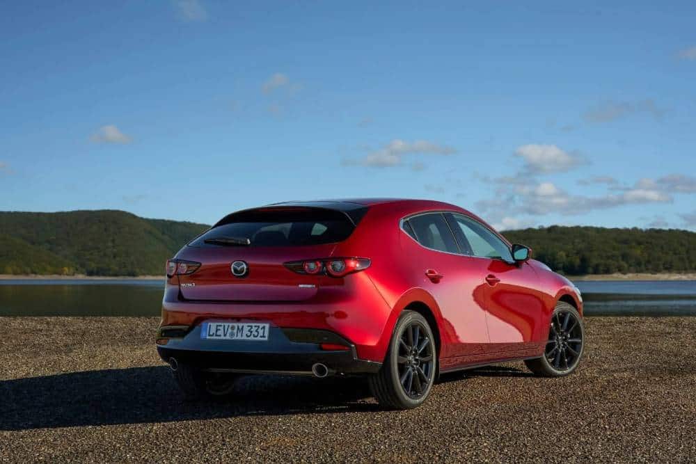 https://autogreeknews.gr/wp-content/uploads/2026/05/Mazda3-2027-Europe-1-2048x1365-1.jpg