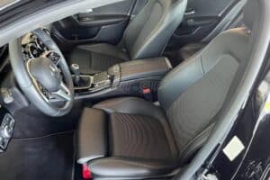 Mercedes-A-160-2022-4