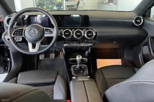 Mercedes-A-160-2022-5