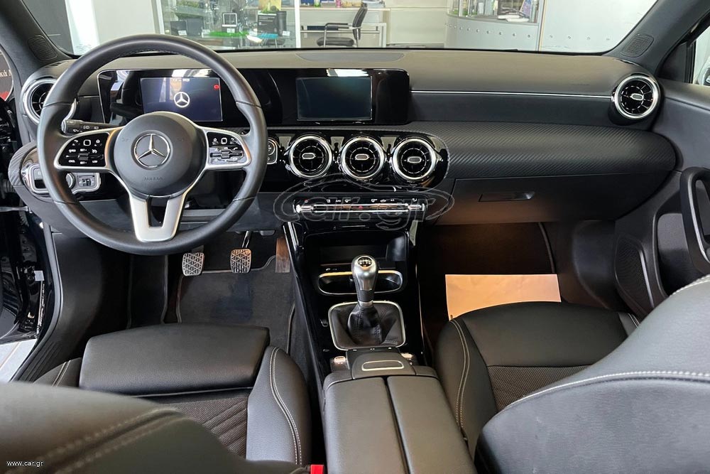 https://autogreeknews.gr/wp-content/uploads/2026/05/Mercedes-A-160-2022-5.jpg