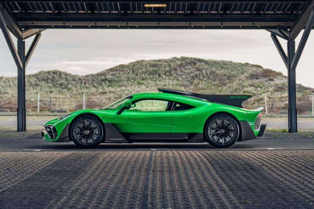 https://autogreeknews.gr/wp-content/uploads/2026/05/Mercedes-AMG_One_2024_Pure_Green_09.jpg