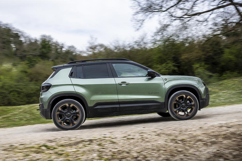 https://autogreeknews.gr/wp-content/uploads/2026/05/New-Jeep-Avenger-4xe-85th-anniversary-6.jpg