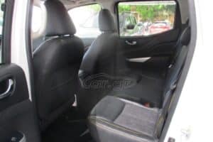 Nissan-Navara-2019-5