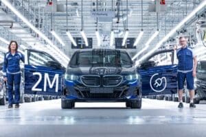 H BMW έφτασε τα 2 εκατομμύρια ηλεκτρικά αυτοκίνητα